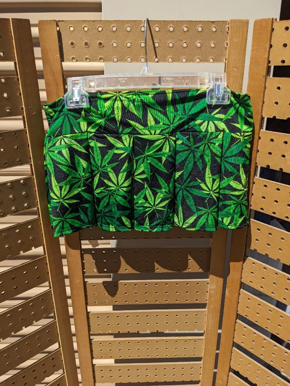 Body Rage Pot Leaf Pleated Mini Skirt Sz M/L
